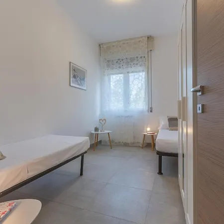 Biscay Bay With Balconies Apartament Ferrara