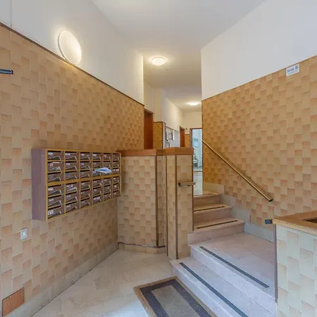 Biscay Bay With Balconies * Ferrara