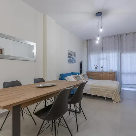 Biscay Bay With Balconies Apartment Ferrara