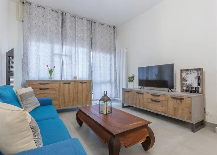 Biscay Bay With Balconies Apartman *